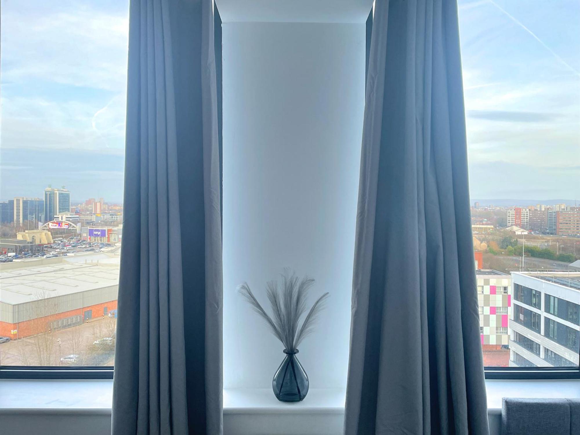 Amazing Views Of The City Манчестър Екстериор снимка
